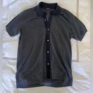 Theory knit men’s button down t-shirt